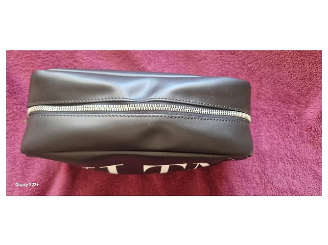 Valentino VLTN Necessaire in Pelle Nero - vista 2