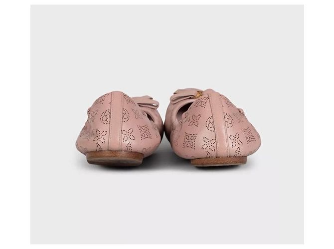 Louis Vuitton Pink Perforated Leather Flats - Größe 40 Gebraucht - Ansicht 4