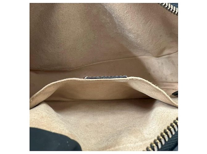 Gucci GG Marmont gesteppte Leder Schultertasche Schwarz - Ansicht 10