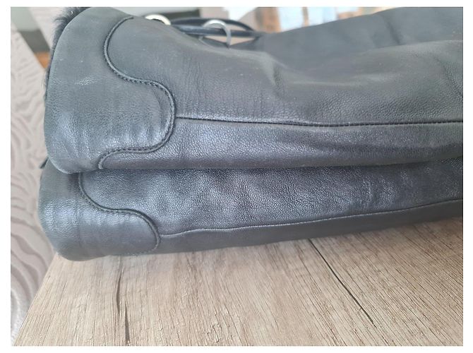 Stivali wedge Chanel in pelle nera e pelliccia Nero - vista 10