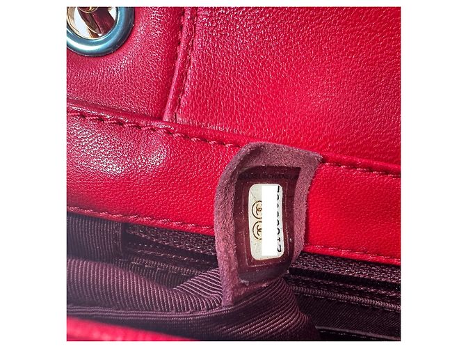 Chanel Classic Flap Bag Cuir Agneau Matelassé Rouge - vue 17