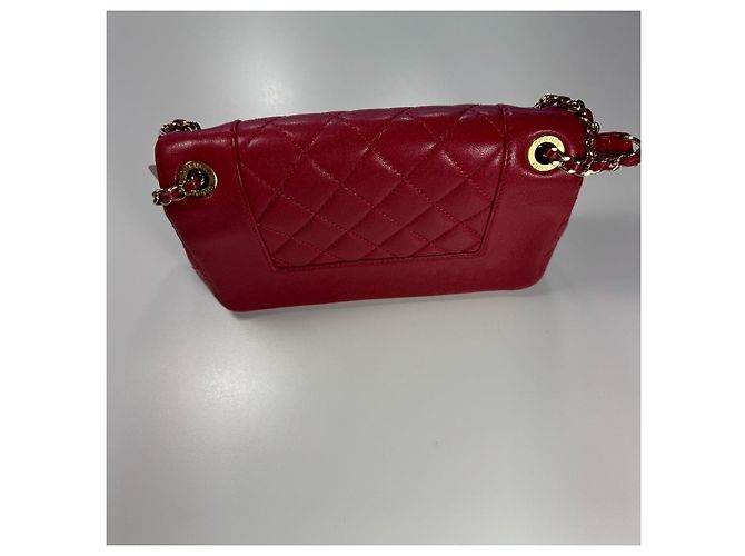 Chanel Classic Flap Bag Cuir Agneau Matelassé Rouge - vue 5
