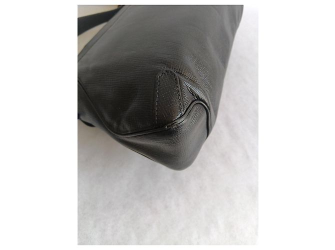 Gucci Borsa a tracolla Horsebit in pelle nera Nero D'oro - vista 13