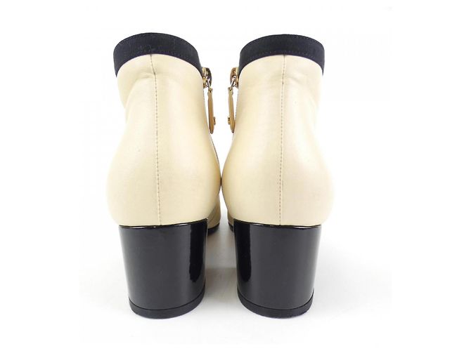 Timeless Botas Chanel G33181 Beige - vista 5