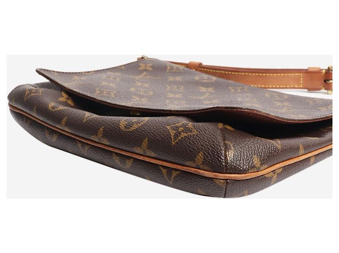 Louis Vuitton Borsa Musette Tango marrone - vista 9