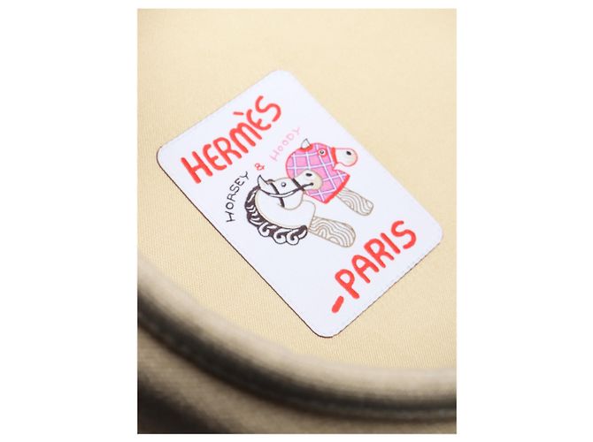 Hermès Beige canvas beret - view 4