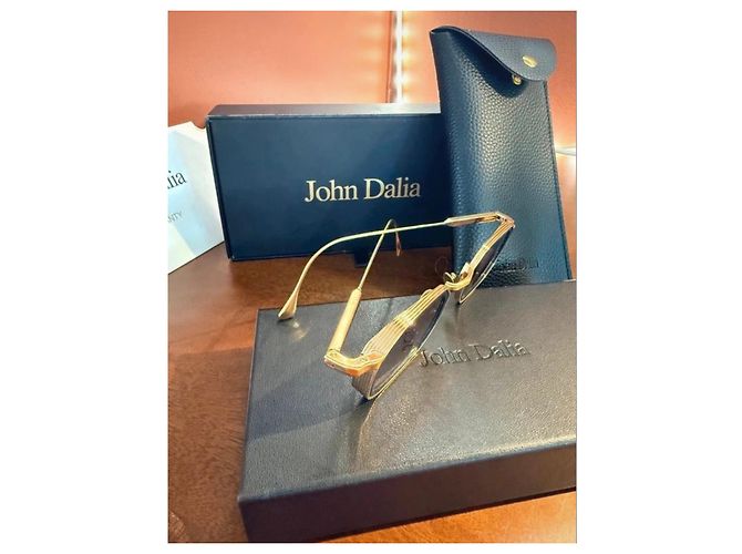 Autre Marque John Dalia Gafas de sol en oro de 22 quilates Dorado Gold hardware - vista 2