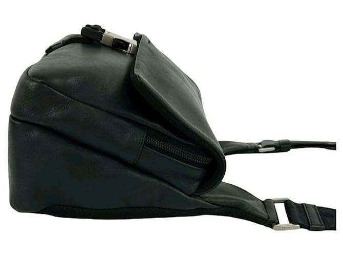 Borsa a tracolla in pelle nera e nylon Prada Nero - vista 6