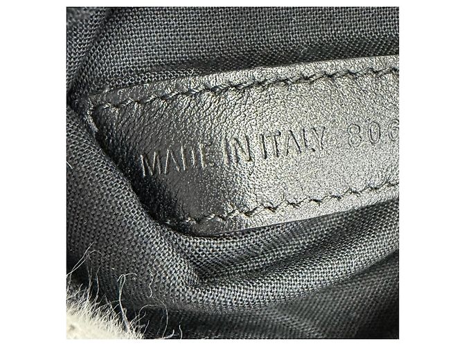 Borsa a tracolla Balenciaga in pelle di vitello nera Nero - vista 13