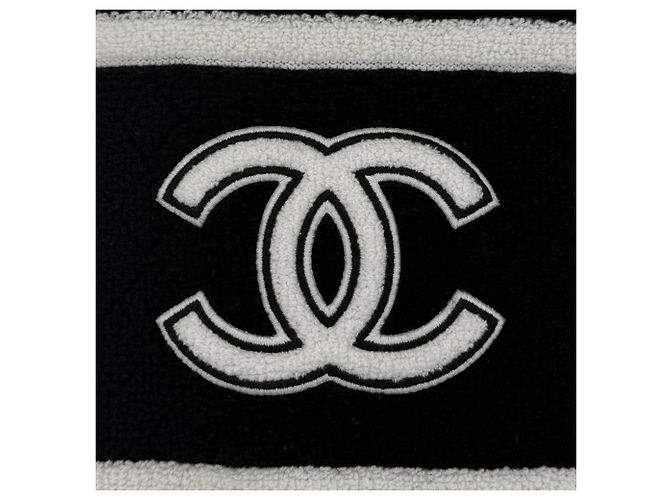 Sciarpa in cashmere Chanel 19B in bianco e nero - vista 6
