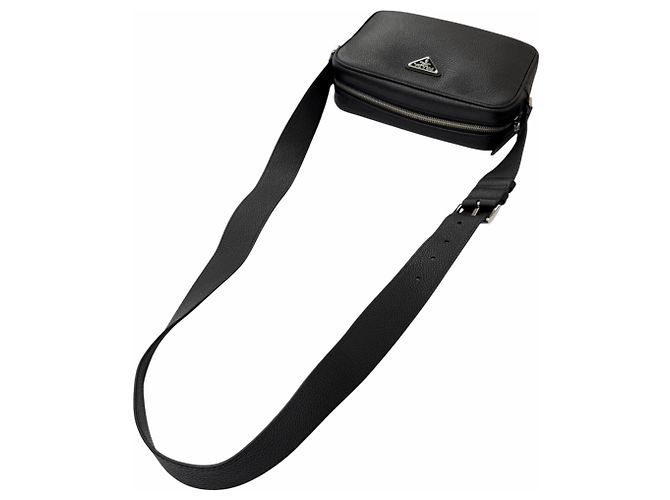 Bolso de hombro Prada en cuero negro con logotipo de triángulo - vista 4