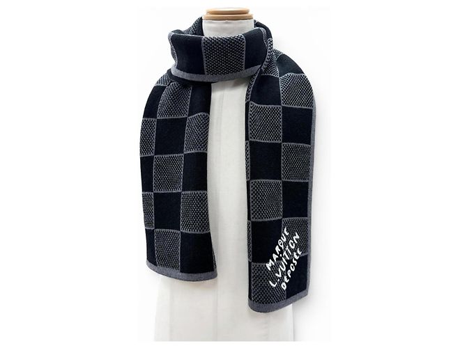 Stola Louis Vuitton Modello 2024 Nero - vista 3