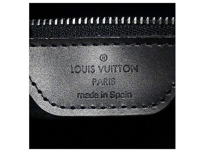 Borsa Louis Vuitton Monogram Mat Nero - vista 7