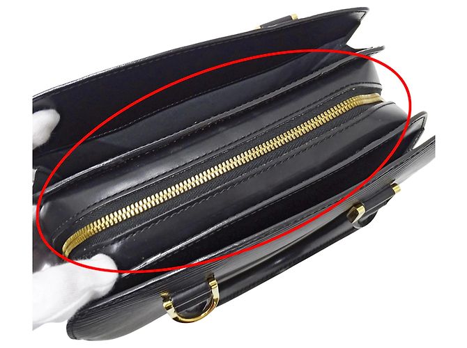 Borsa a mano in pelle Epi Louis Vuitton Nero - vista 13