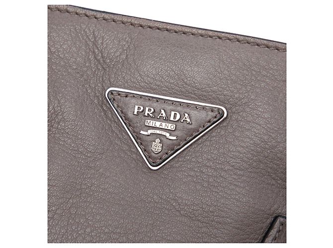 Tote convertibile in pelle di cervo bicolore grigia Prada con zip laterale Marrone Grigio antracite - vista 5