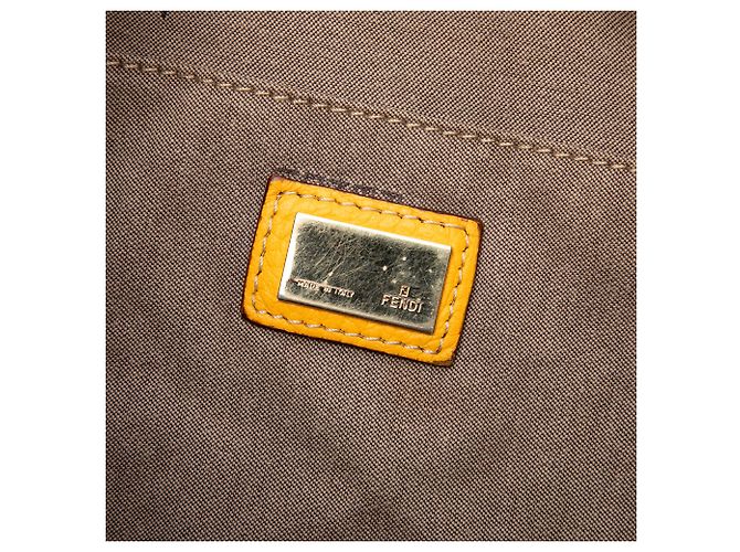 Fendi Beige Zucchino Canvas F Charm Crossbody - vista 5