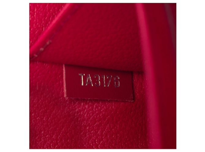 Beauty case Louis Vuitton in Toile Epi rosso 26 - vista 6