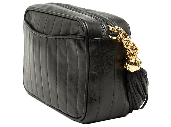Borsa Chanel Black CC Vertical Quilted Lambskin Tassel Camera Bag Nero - vista 2