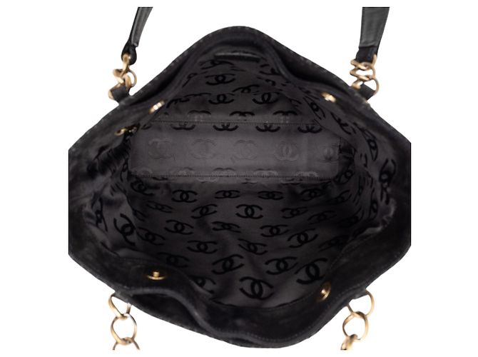 Chanel Black CC Stitched Wildleder-Tote Schwarz - Ansicht 4