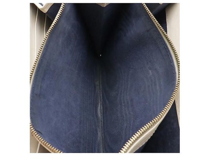 Borsa a tracolla con catena GUCCI GG Marmont Crudo Blu navy - vista 8