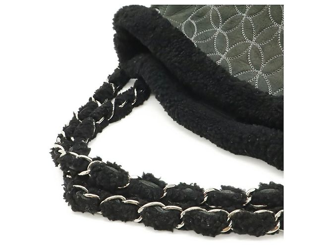 CHANEL Borsa a Spalla con Catena in Mouton Shearling Marrone Nero - vista 7