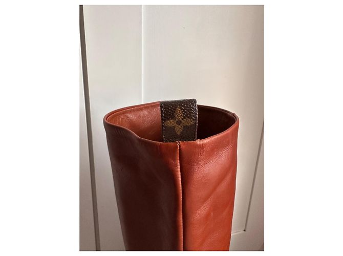 Louis Vuitton Botas altas de cuero marrón Castaño - vista 7