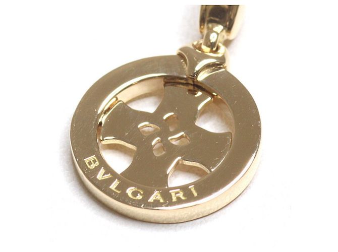 Bulgari Pendente Charm Tondo Cross in oro giallo 18K Bvlgari D'oro - vista 3