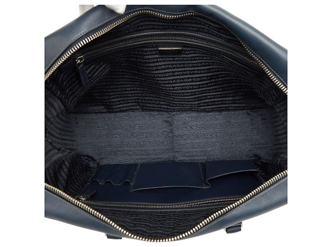 Valigetta Prada con logo a placca Triangle in pelle Saffiano blu navy - vista 8