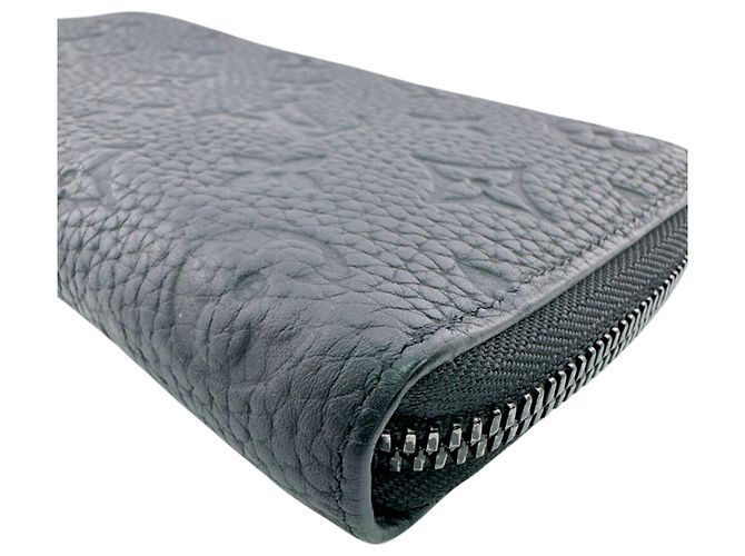 Louis Vuitton Long Bi-Fold Wallet Black - view 4