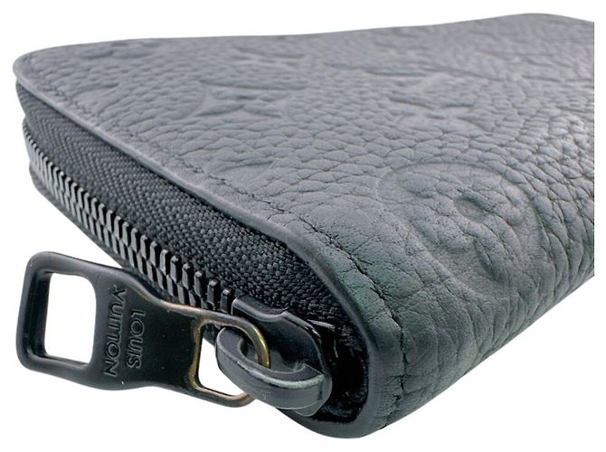 Louis Vuitton Long Bi-Fold Wallet Black - view 5