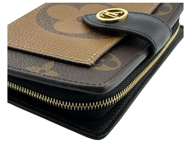 Cartera Juliette Giant Monogram Reverse de Louis Vuitton Castaño - vista 3