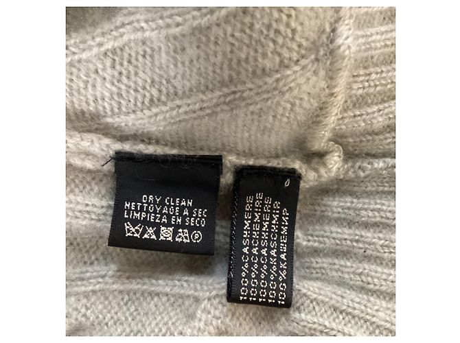 Ralph Lauren Strickpullover mit V-Ausschnitt aus hellgrauem Kaschmir mit Zopfmuster - Ansicht 6