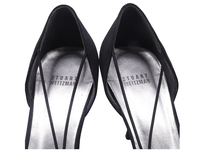 Stuart Weitzman Verzierte T-Riemen D'Orsay Pumps aus schwarzem Satin - Ansicht 6