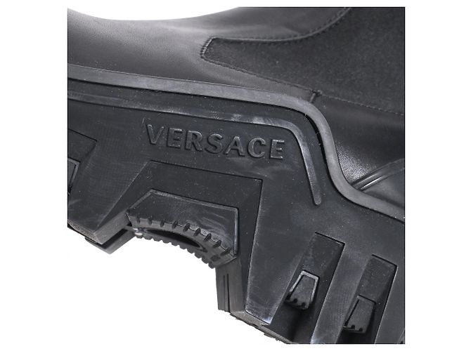 Versace Mid-Calf Chelsea Boots aus Leder in Schwarz - Ansicht 11