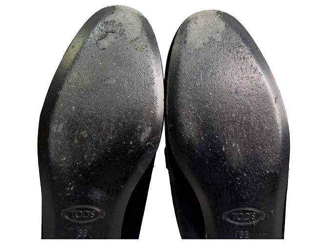 Tod's Loafer aus schwarzem Samt mit Kristallbesatz - Ansicht 10