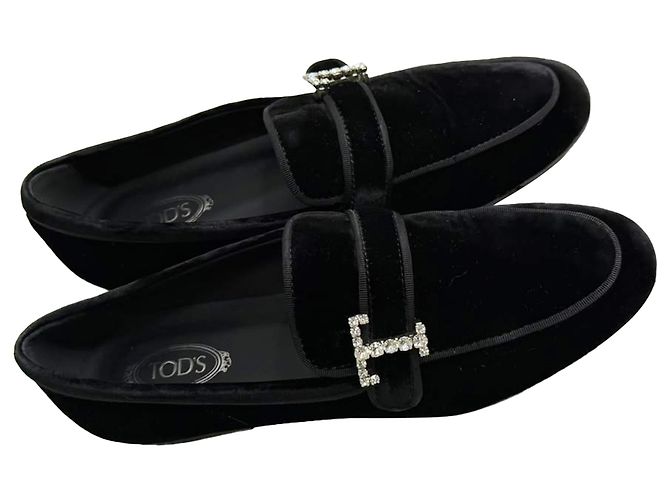 Tod's Loafer aus schwarzem Samt mit Kristallbesatz - Ansicht 5