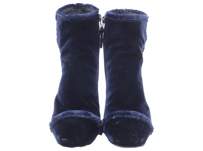 Botas Stuart Weitzman con borde deshilachado en terciopelo azul - vista 2