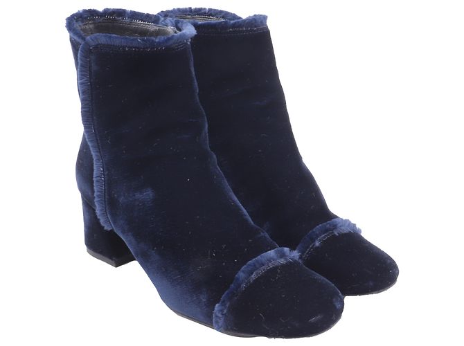 Botas Stuart Weitzman con borde deshilachado en terciopelo azul - vista 3