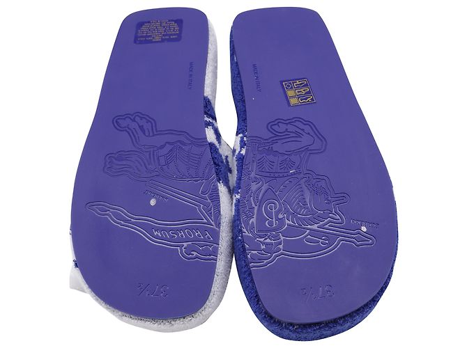 Pantofole Snug in spugna Burberry in cotone blu - vista 8