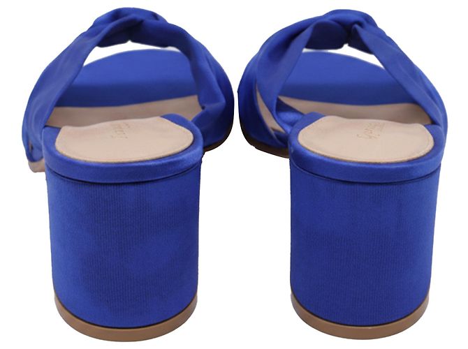Gianvito Rossi Twist Knot Mules aus blauem Satin - Ansicht 5