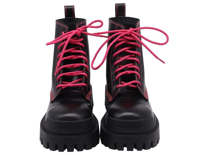 Stivali Strike di Balenciaga in pelle di vitello nera Nero - vista 2