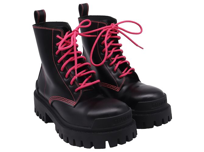 Stivali Strike di Balenciaga in pelle di vitello nera Nero - vista 3