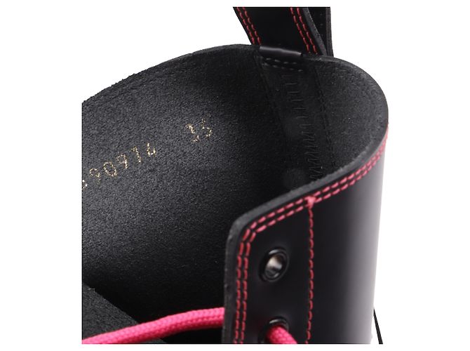 Stivali Strike di Balenciaga in pelle di vitello nera Nero - vista 9