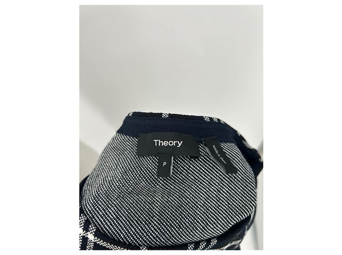 Theory Top lungo tartan blu navy e bianco - vista 5