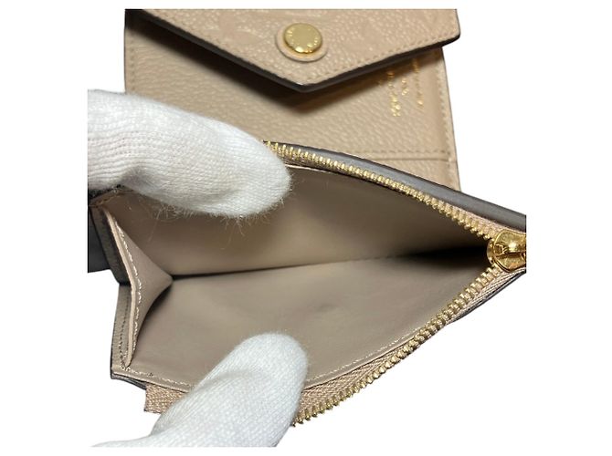 Cartera tríptico Louis Vuitton Portefeuille Zoé Gris - vista 6