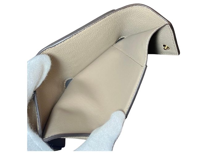 Cartera tríptico Louis Vuitton Portefeuille Zoé Gris - vista 7