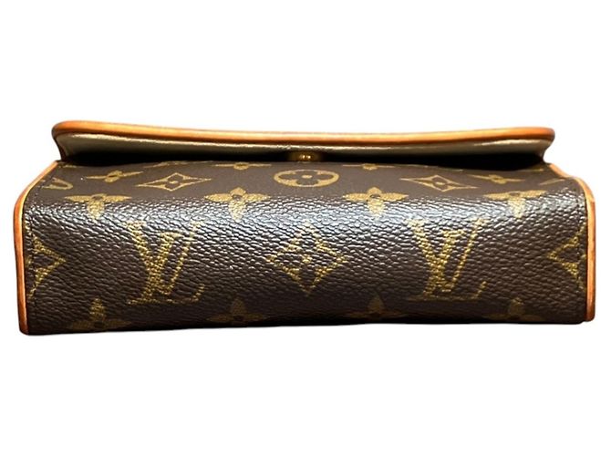 Louis Vuitton Pochette Florentine Monogram Canvas Marrone - vista 3