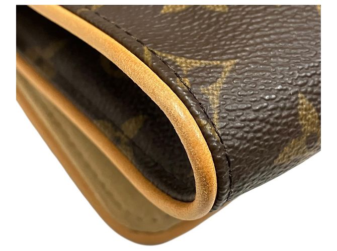 Louis Vuitton Pochette Twin GM Monogram Canvas Marrone - vista 6