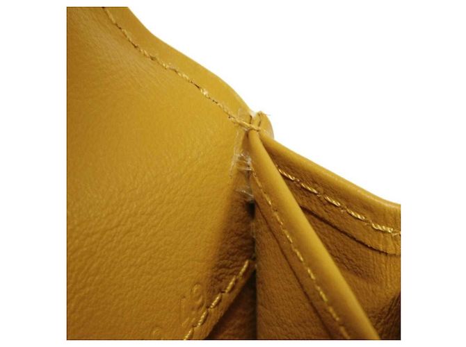 Portafoglio bi-fold con patta lunga Tod's T Timeless Giallo Senape - vista 11