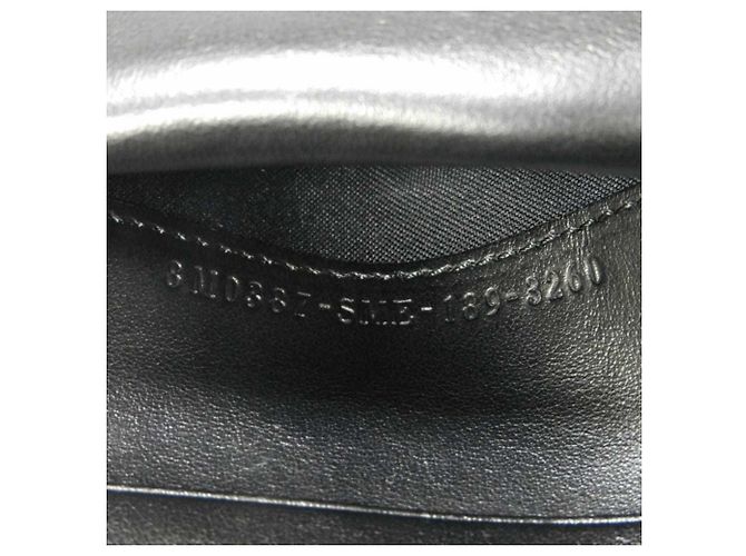 Fendi By The Way Piccolo Portafoglio con Borchie Oro Bi-fold Wallet Nero - vista 11